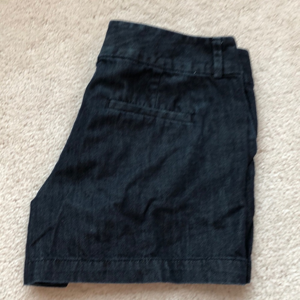 LOFT denim shorts size 4